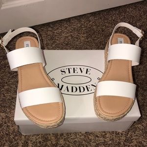 NEW Women’s Steve Madden Sandals